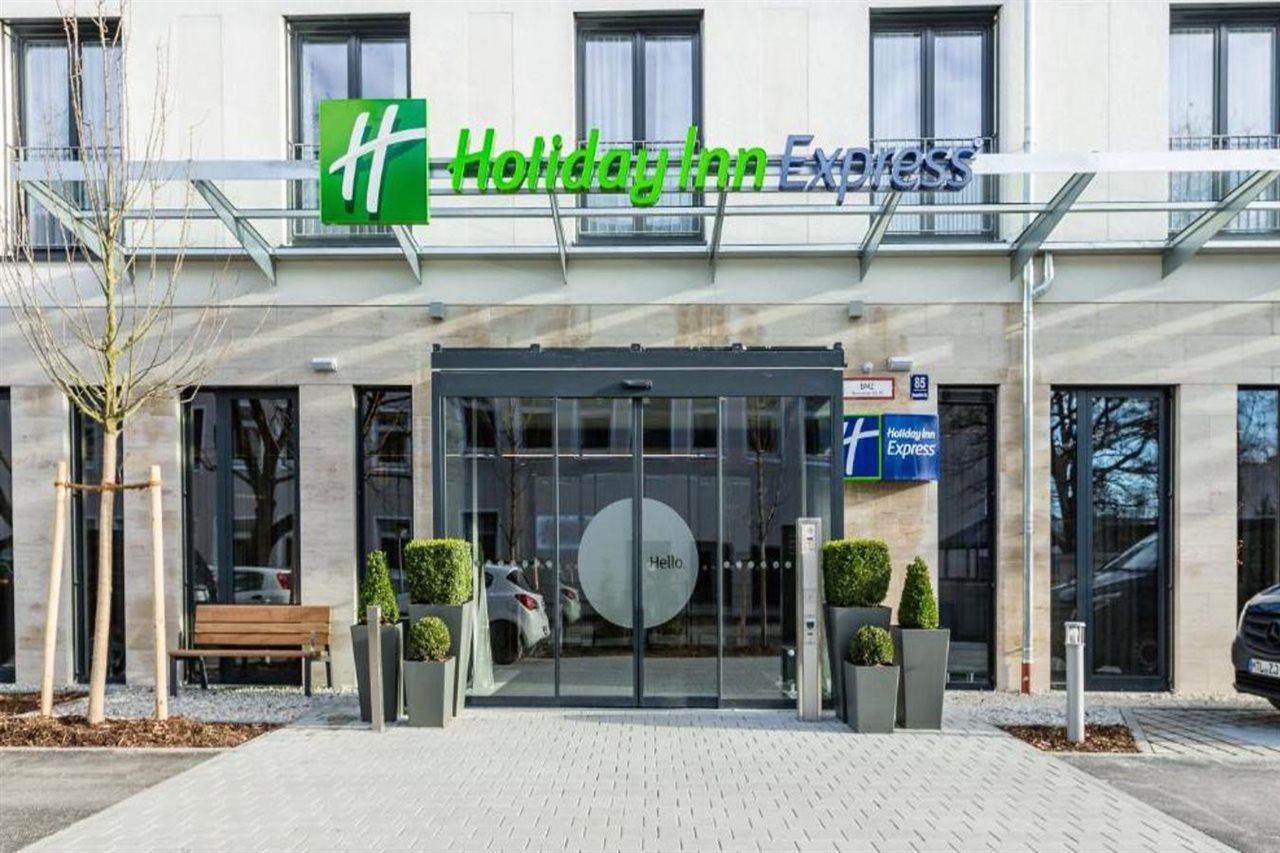 Holiday Inn Express Munich - City East, An Ihg Hotel Exterior photo